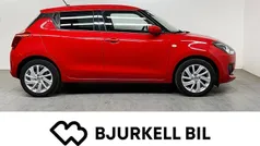 Röd Begagnad 2022 Suzuki Swift Halvkombi | 189 900 kr (Marknadspris)