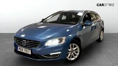 Blå Begagnad 2015 Volvo V60 Momentum Kombi | 124 900 kr (Superpris)
