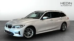 Silver Begagnad 2020 BMW 320 Sport Line Kombi | 264 700 kr (Marknadspris)