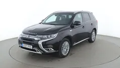 Svart Begagnad 2019 Mitsubishi Outlander P-HEV SUV | 215 000 kr (Bra pris)