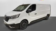 Vit Begagnad 2022 Renault Trafic Minibuss | 256 900 kr (Lite dyr)