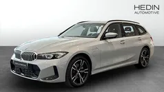 Grå (grey) Begagnad 2024 BMW 330e M Sport Kombi | 549 700 kr (Bra pris)