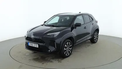 Svart Begagnad 2021 Toyota Yaris Cross Active SUV | 269 000 kr (Marknadspris)