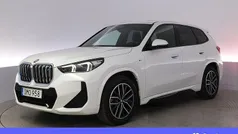 Vit Begagnad 2024 BMW iX1 M Sport SUV | 480 900 kr (Marknadspris)