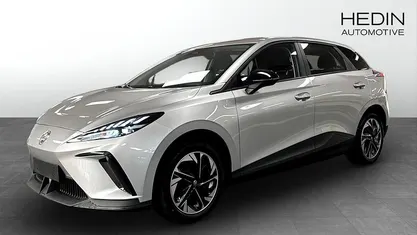 Begagnad MG MG4 EV 125 kW (170 HK) 2024 Halvkombi