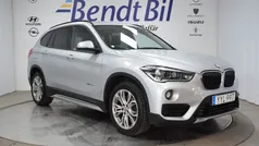Silver Begagnad 2017 BMW X1 Sport Line SUV | 234 500 kr (Marknadspris)