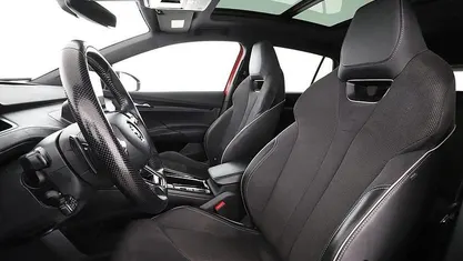 Röd Begagnad 2021 Skoda Enyaq iV SportLine SUV | 357 000 kr (Dyr)