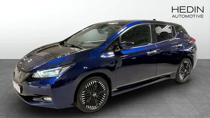 Svart Begagnad 2022 Nissan Leaf N-Connecta Halvkombi | 169 900 kr (Marknadspris)