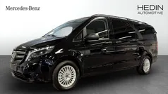 Svart Begagnad 2023 Mercedes e-Vito Minibuss | 489 000 kr