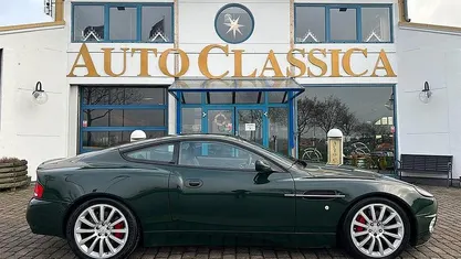 Grön Begagnad 2003 Aston Martin Vanquish Sportkupé | 598 000 kr