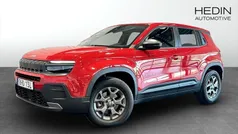 Röd (red) Ny 2024 Jeep Avenger Longitude SUV | 309 900 kr (Marknadspris)