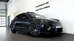 Grå (black) Begagnad 2024 Porsche Macan SUV | 1 136 000 kr