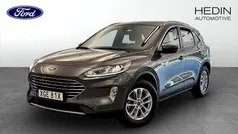 Grå (grey) Begagnad 2022 Ford Kuga Titanium SUV | 269 900 kr (Marknadspris)