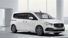 Ny 2025 Mercedes 180 Sedan | 356 136 kr
