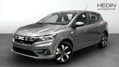 Grå (grey) Ny 2025 Dacia Sandero Expression Halvkombi | 216 200 kr (Marknadspris)