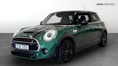 Grön (green) Begagnad 2020 Mini Cooper S Halvkombi | 209 900 kr (Bra pris)