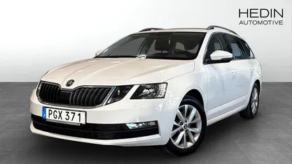 Begagnad 2017 Skoda Octavia Kombi | 129 900 kr (Marknadspris)