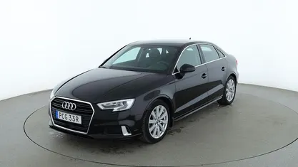 Svart Begagnad 2019 Audi A3 Sedan | 194 000 kr (Marknadspris)