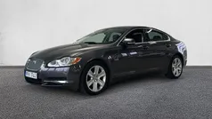 Grå Begagnad 2010 Jaguar XF Sedan | 149 000 kr