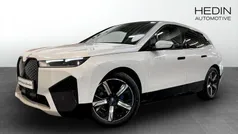Vit (white) Begagnad 2022 BMW iX SUV | 608 700 kr (Superpris)