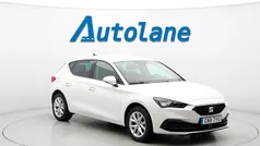 Vit Begagnad 2020 Seat Leon Style Halvkombi | 139 900 kr (Marknadspris)
