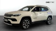 Vit (white) Begagnad 2021 Jeep Compass Limited SUV | 289 900 kr (Marknadspris)
