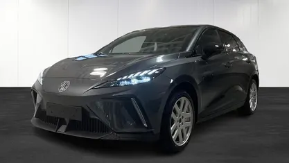 Begagnad MG MG4 EV Trophy 180 kW (245 HK) 2023 Halvkombi