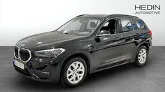 Svart Begagnad 2022 BMW X1 SUV | 299 900 kr (Marknadspris)