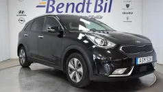 Svart Begagnad 2019 Kia Niro Advance SUV | 178 700 kr (Bra pris)