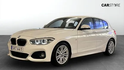 Vit Begagnad 2017 BMW 118 M Sport Halvkombi | 154 900 kr (Bra pris)