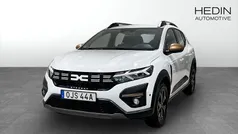 Vit Begagnad 2025 Dacia Sandero Extreme Halvkombi | 219 900 kr (Marknadspris)