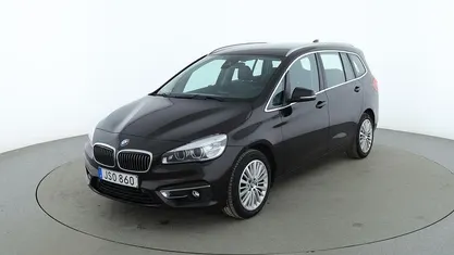 Begagnad 2015 BMW 218 Gran Tourer Luxury Line Minibuss | 143 000 kr (Marknadspris)