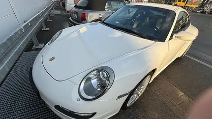 Begagnad Porsche 997 325 HK (239 kW) 2007 Sportkupé
