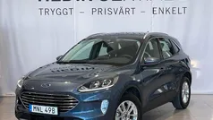 Blå (blue) Begagnad 2022 Ford Kuga Titanium SUV | 279 900 kr (Marknadspris)