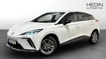 Begagnad 2023 MG MG4 EV Luxury Halvkombi | 294 900 kr (Bra pris)