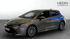 Begagnad 2019 Toyota Corolla Hybrid Style Halvkombi | 209 900 kr (Marknadspris)
