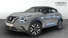 Grå Ny 2025 Nissan Juke Acenta SUV | 265 000 kr (Marknadspris)