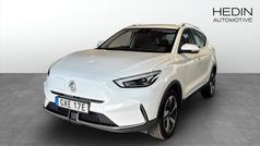 Vit (white) Begagnad 2022 MG ZS Comfort Sedan | 244 900 kr (Marknadspris)