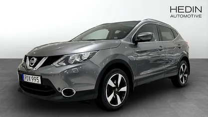 Grå Begagnad 2016 Nissan Qashqai Tekna SUV | 119 900 kr (Marknadspris)