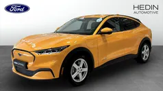 Orange Begagnad 2022 Ford Mustang Mach-E SUV | 364 900 kr (Marknadspris)