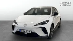Vit (white) Begagnad 2023 MG MG4 EV Halvkombi | 239 900 kr (Marknadspris)