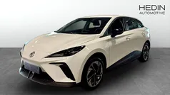 Begagnad 2024 MG MG4 EV Halvkombi | 299 990 kr (Marknadspris)