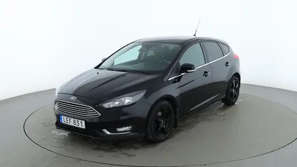 Begagnad 2015 Ford Focus Halvkombi | 93 000 kr (Lite dyr)