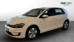 Vit (white) Begagnad 2015 VW e-Golf Halvkombi | 129 900 kr (Marknadspris)