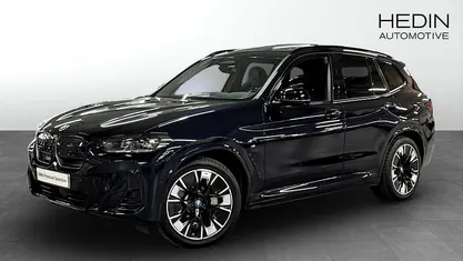 Begagnad 2022 BMW iX3 Shadowline SUV | 428 700 kr (Marknadspris)