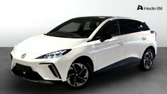 Begagnad 2023 MG MG4 EV Luxury Halvkombi | 334 900 kr (Superpris)