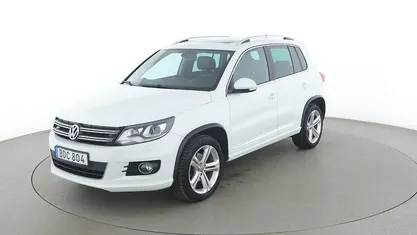 Vit Begagnad 2015 VW Tiguan R-line SUV | 147 000 kr (Marknadspris)