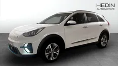 Vit (white) Begagnad 2021 Kia e-Niro Advance SUV | 269 900 kr (Marknadspris)