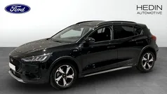 Begagnad 2023 Ford Focus Halvkombi | 224 900 kr (Marknadspris)