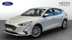 Moondust silver Begagnad 2019 Ford Focus Limited Halvkombi | 139 900 kr (Marknadspris)